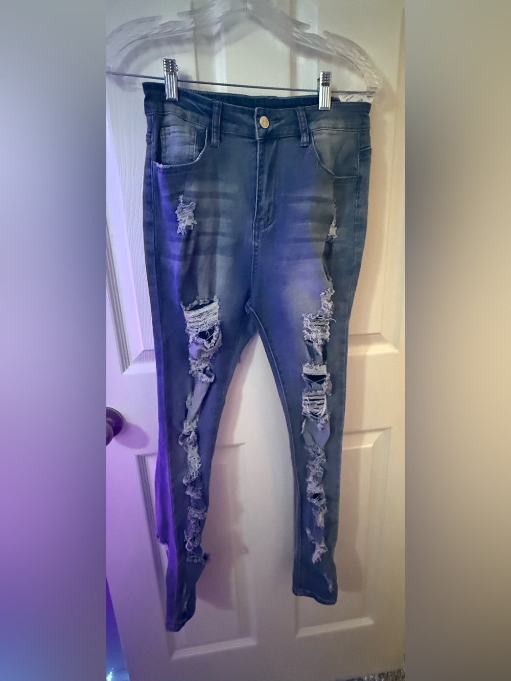 Women’s Distressed Skinny Jeans - Blue